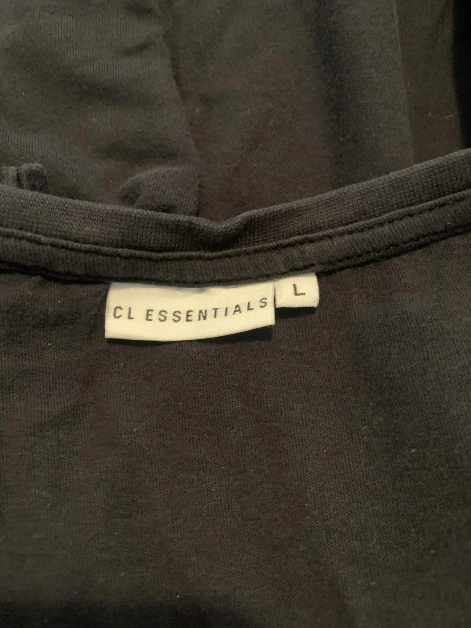 Zwarte T-shirt van CL Essential. Maat L. – photo 3